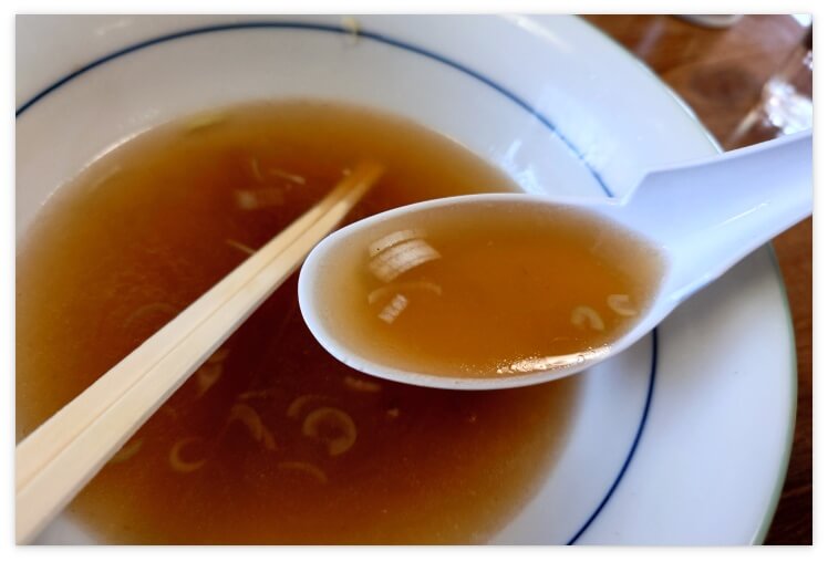 熊文の醤油スープ