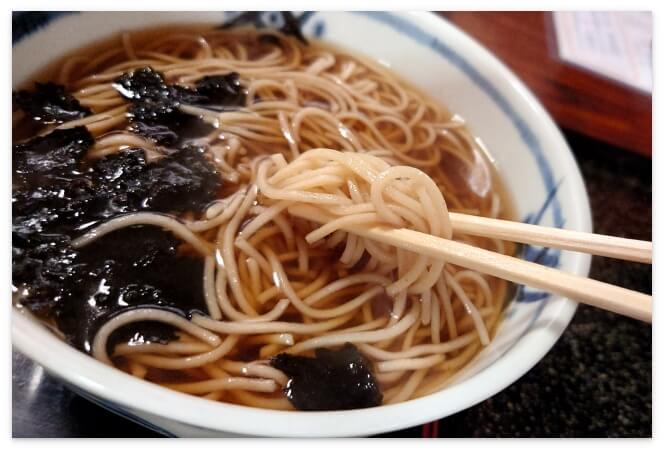 かけそばは麺が切れやすい津軽そば