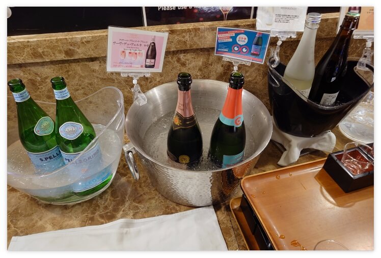 シャンパンと日本酒