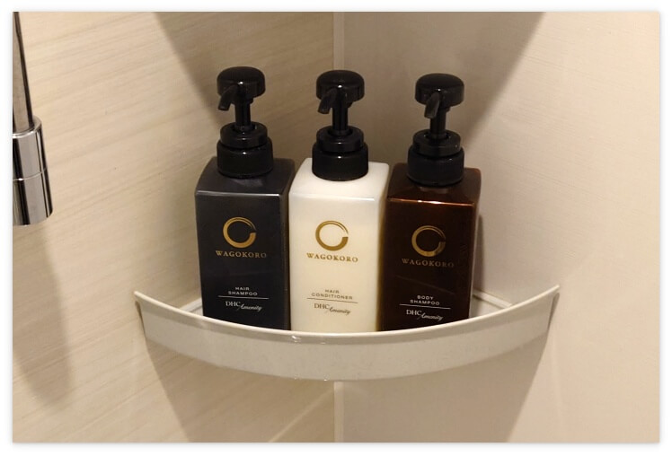 DHCアメニティ社製のシャンプー、コンディショナー、ボディソープ