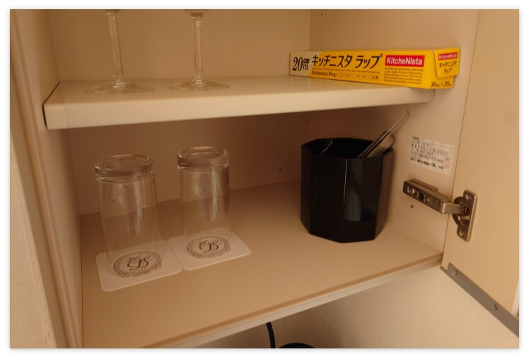 部屋にはラップもあります